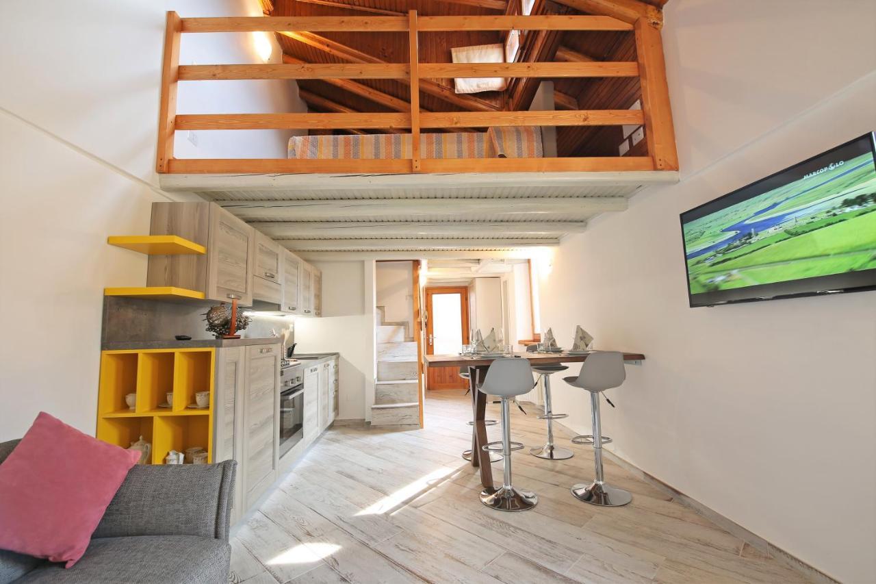 Appartamento Luxury Loft Беладжо Екстериор снимка