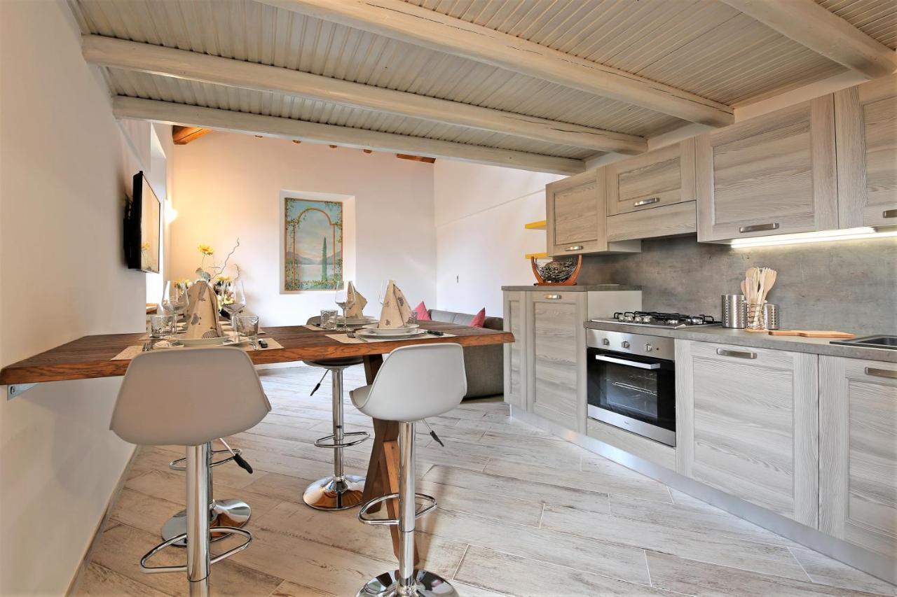Appartamento Luxury Loft Беладжо Екстериор снимка