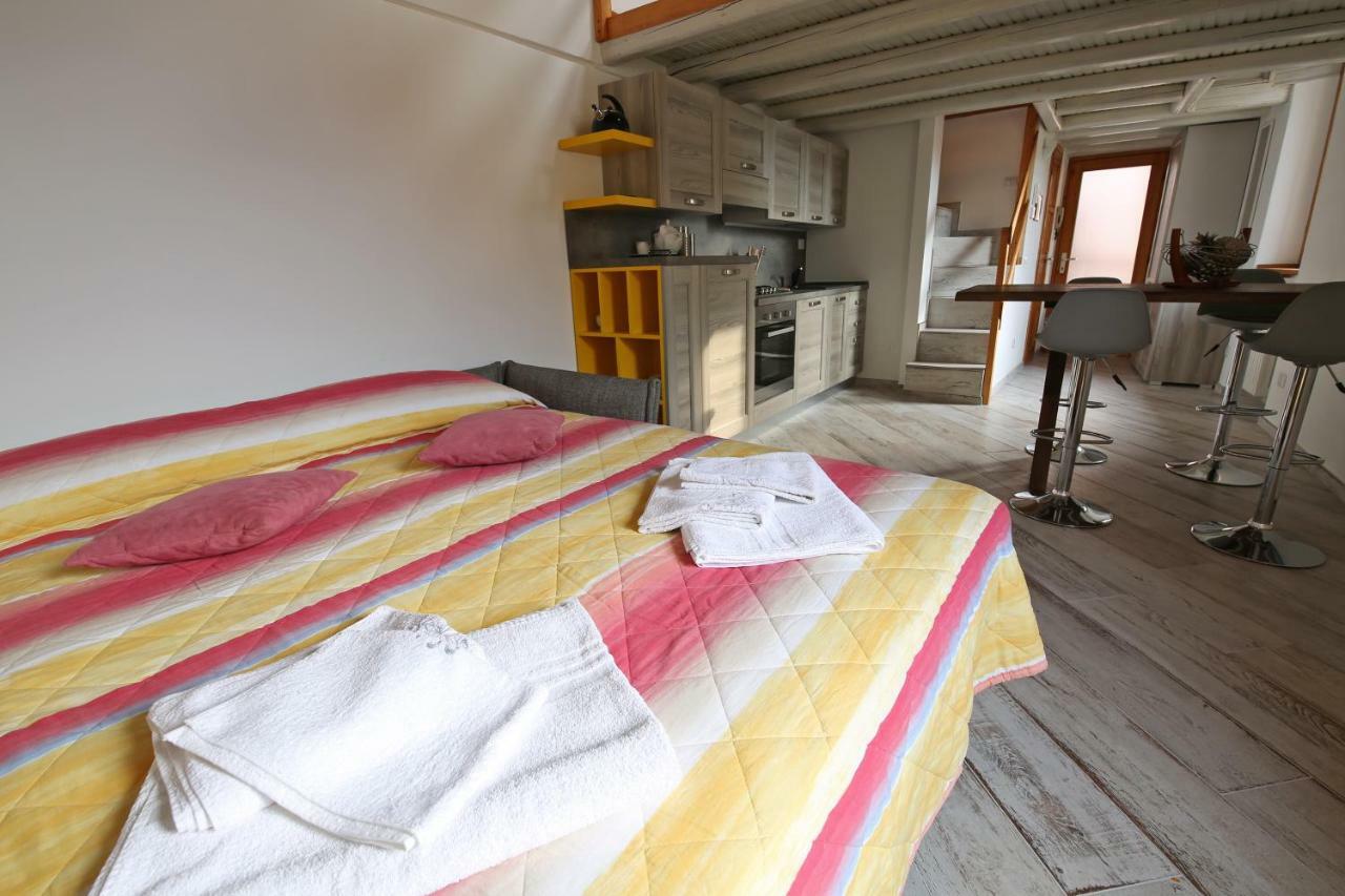 Appartamento Luxury Loft Беладжо Екстериор снимка